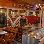 Ostoja U Pyrca Bed & Breakfast 3*