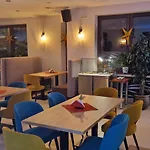 Ostoja U Pyrca فندق مبيت وإفطار 3*