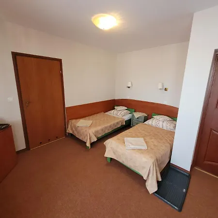 לינה וארוחת בוקר Ostoja U Pyrca זקופאנה