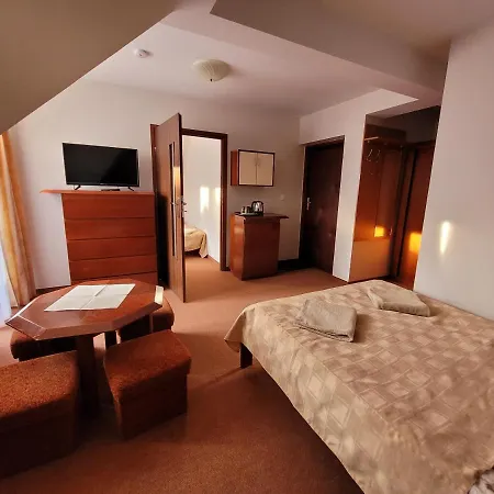 Ostoja U Pyrca לינה וארוחת בוקר זקופאנה