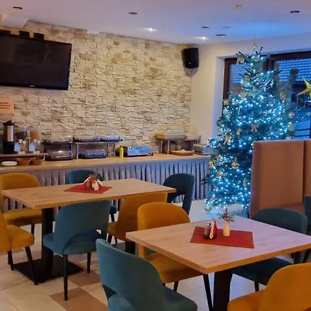 住宿加早餐酒店 Ostoja U Pyrca 扎科帕内