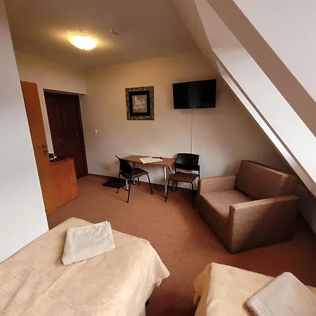 فندق مبيت وإفطار Ostoja U Pyrca