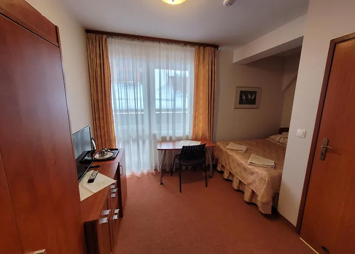 Ostoja U Pyrca فندق مبيت وإفطار