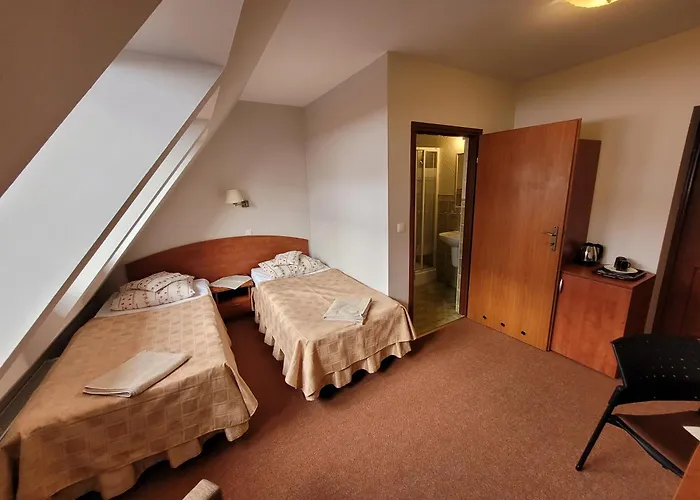 Ostoja U Pyrca فندق مبيت وإفطار 3*