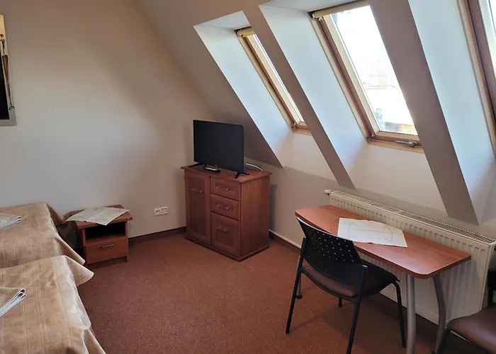 Ostoja U Pyrca فندق مبيت وإفطار